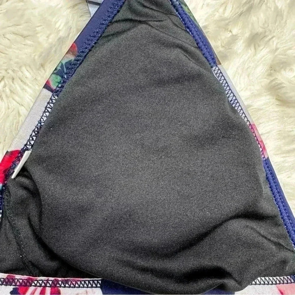 Cupshe Ruffled Bikini  Set Floral Blue / White / Pink Size Small - Picture 7 of 16